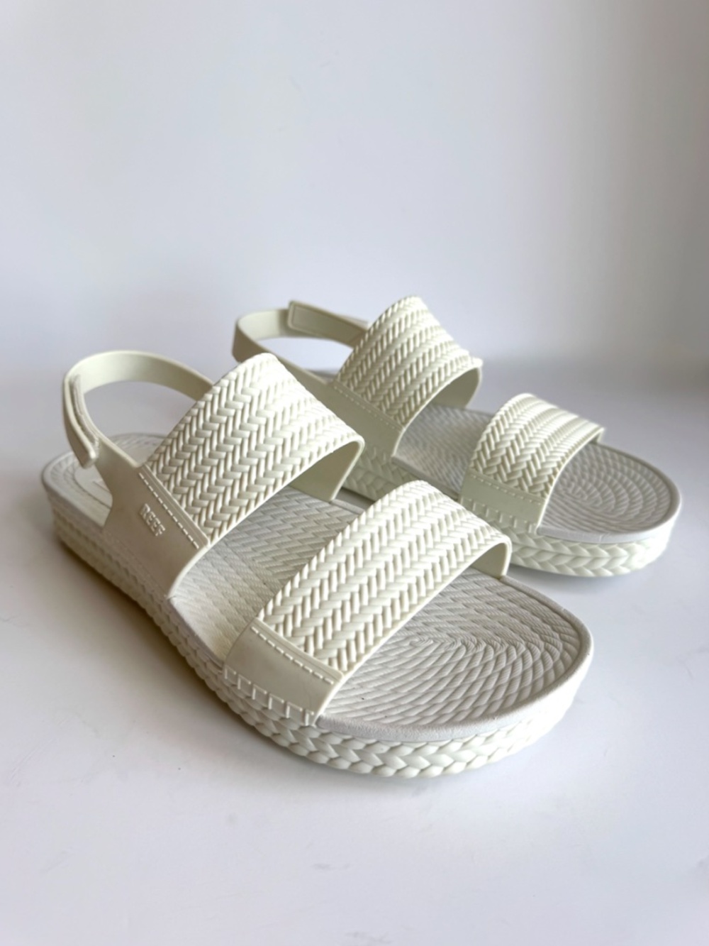 Reef Water Vista Women's Size 9 Sandals Water-Friendly - Picture 3 of 12